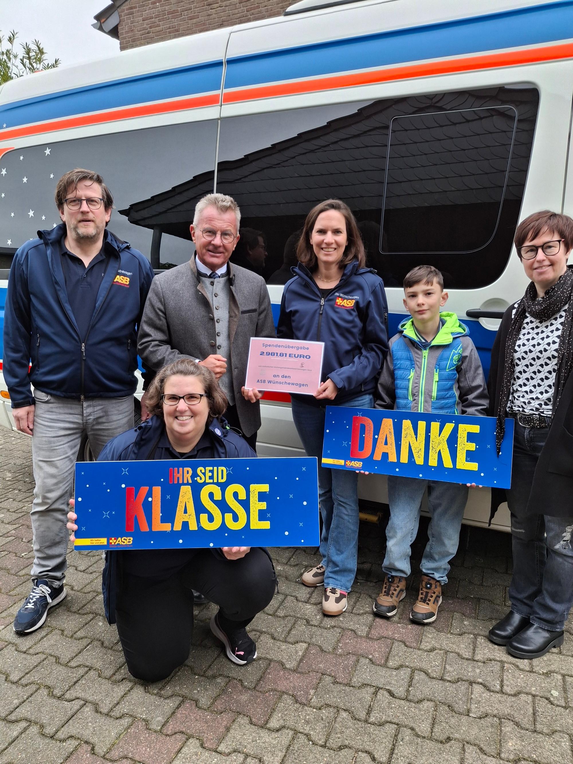 Mehrere Personen zu sehen